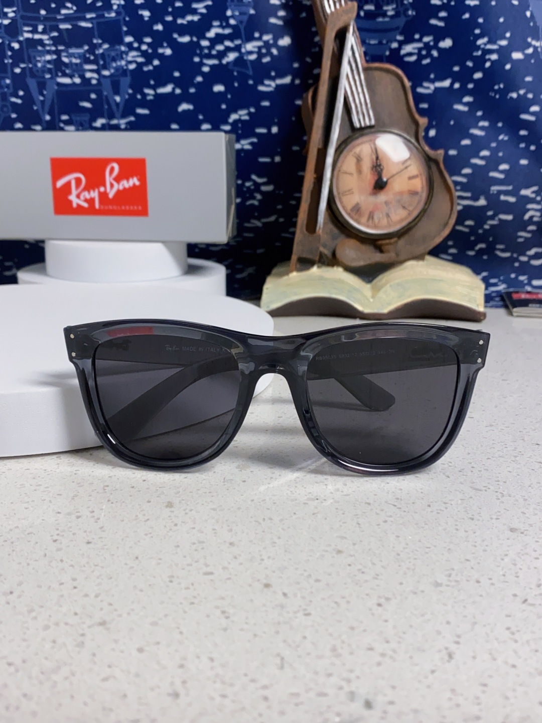 RayBan雷朋 2025新款 成毅同款REVERSE反转系列太阳镜复古方框男女情侣款简约黑框墨镜 RB