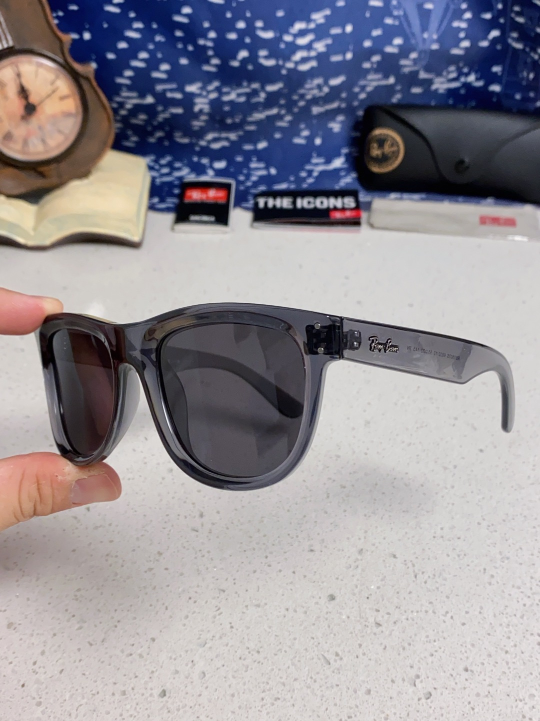 RayBan雷朋 2025新款 成毅同款REVERSE反转系列太阳镜复古方框男女情侣款简约黑框墨镜 RB