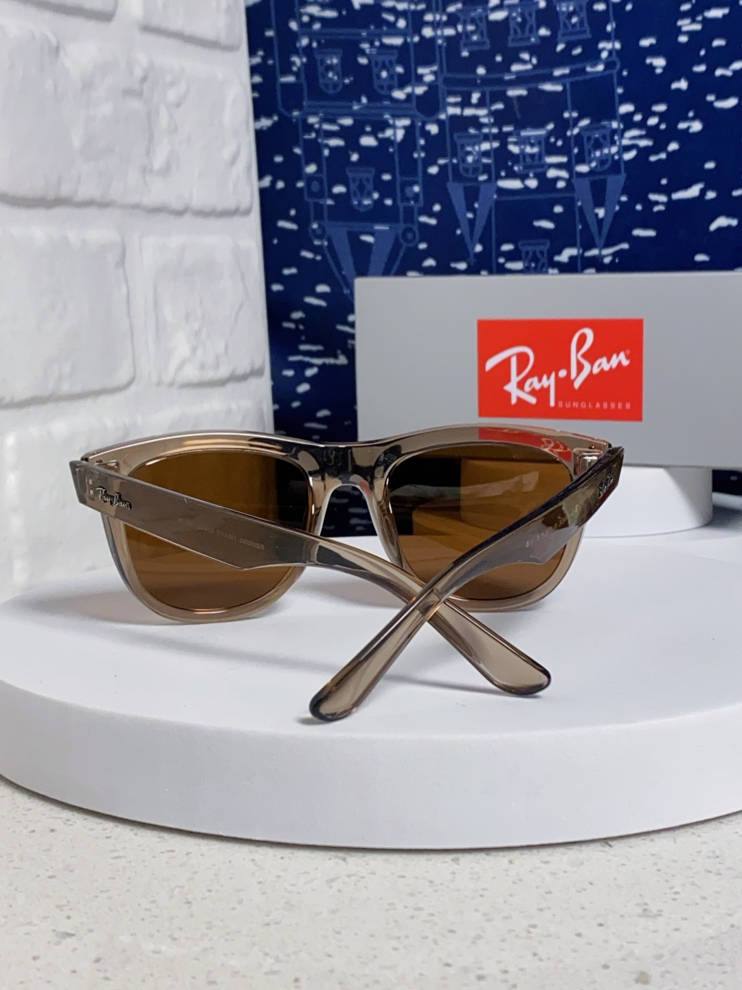 RayBan雷朋 2025新款 成毅同款REVERSE反转系列太阳镜复古方框男女情侣款简约黑框墨镜 RB