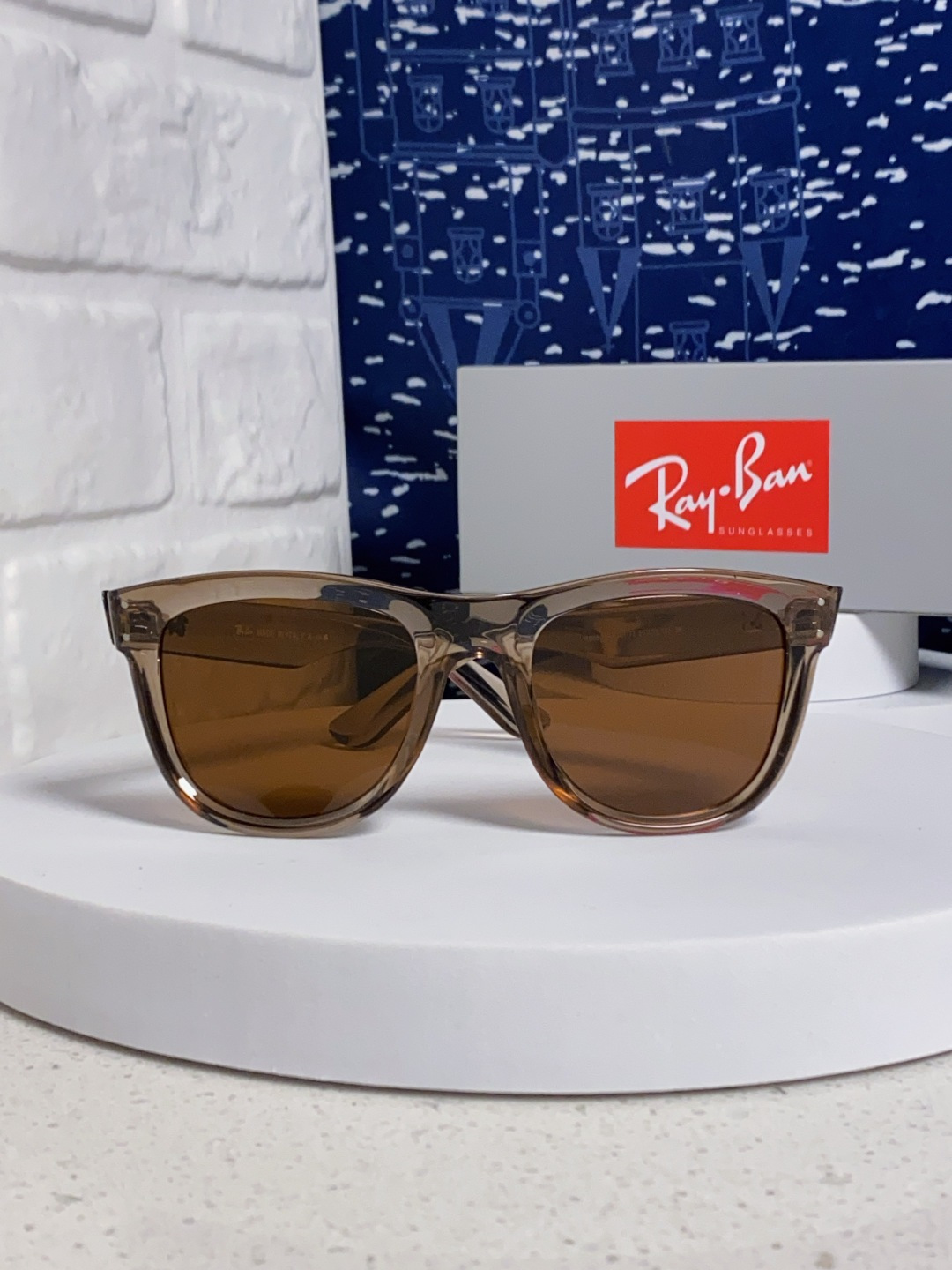 RayBan雷朋 2025新款 成毅同款REVERSE反转系列太阳镜复古方框男女情侣款简约黑框墨镜 RB