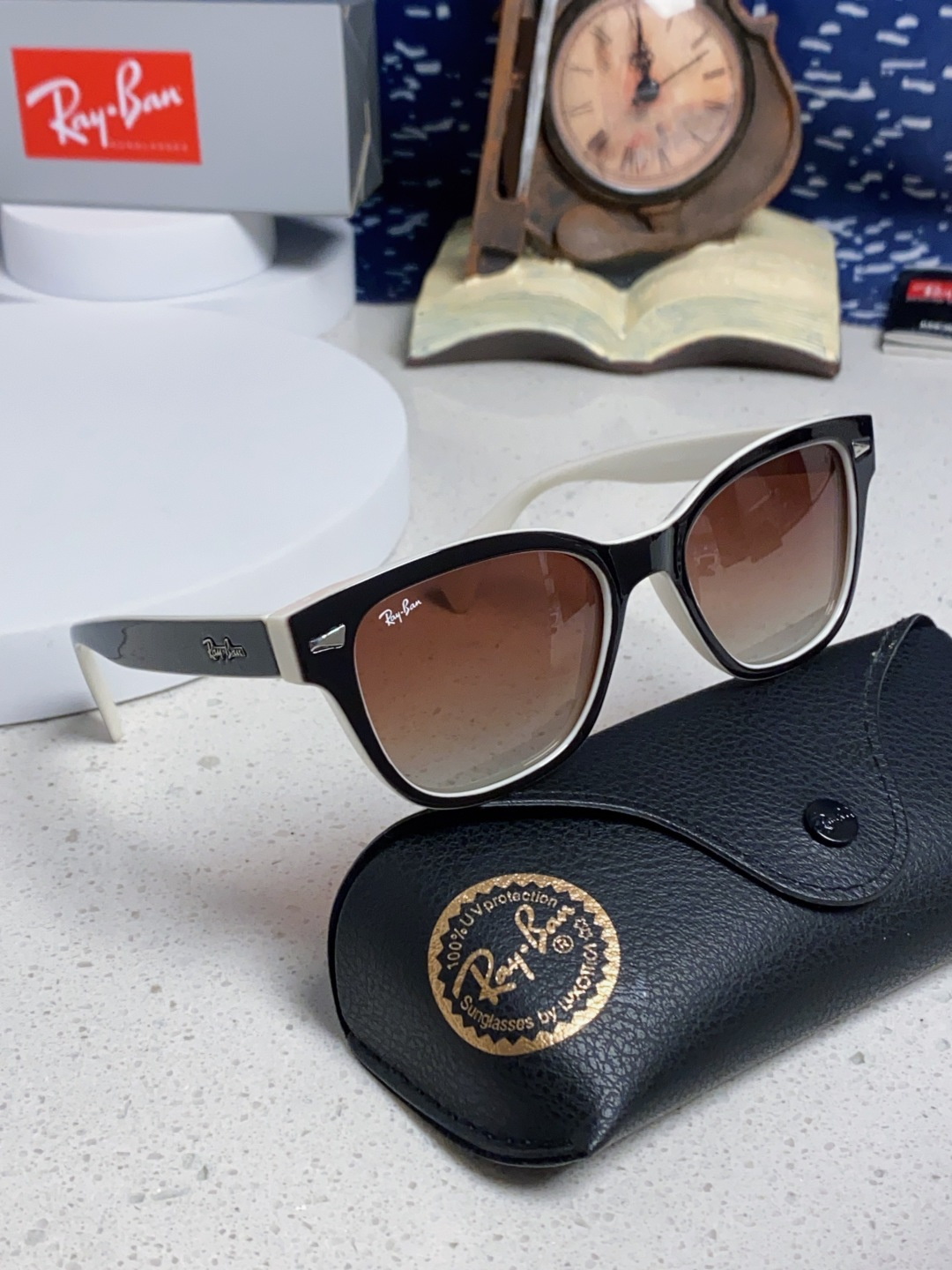 RayBan雷朋 2025新款经典方形中性太阳镜 RB0880