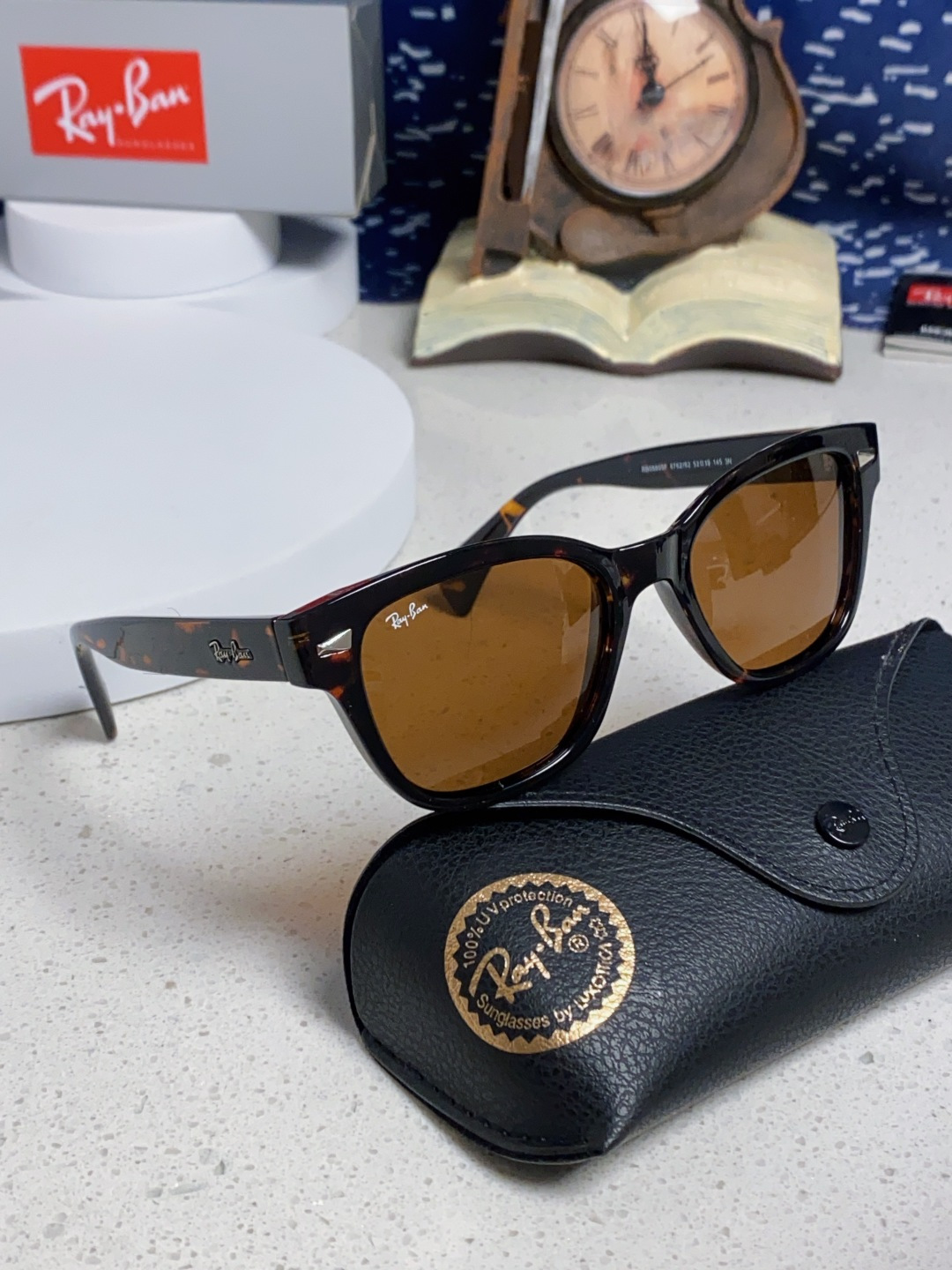 RayBan雷朋 2025新款经典方形中性太阳镜 RB0880