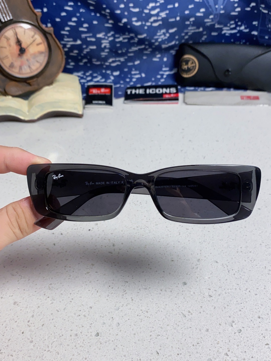 RayBan雷朋 2025新款窄框墨镜时尚太阳镜男女款方形开车眼镜 RB4425