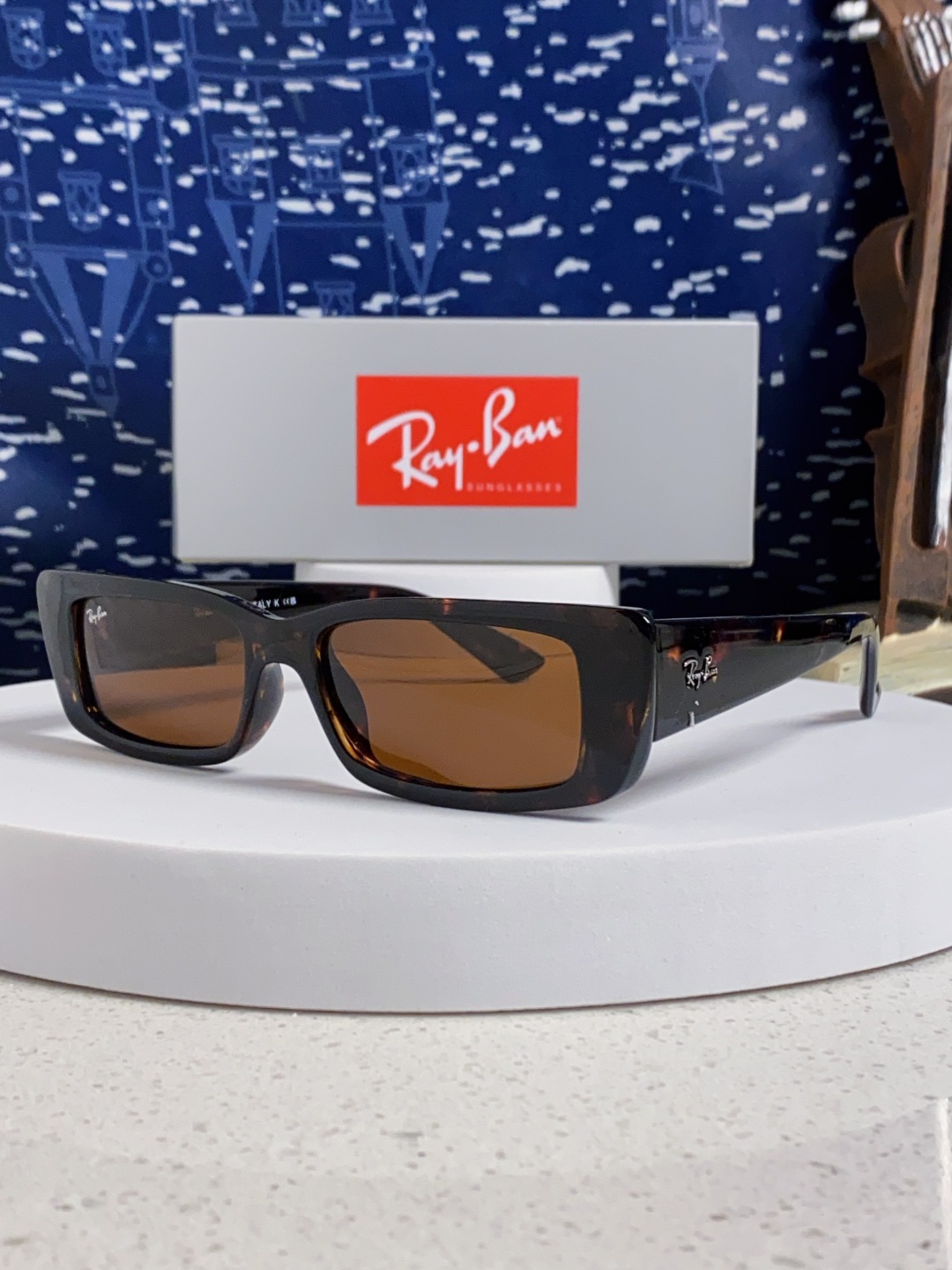RayBan雷朋 2025新款窄框墨镜时尚太阳镜男女款方形开车眼镜 RB4425