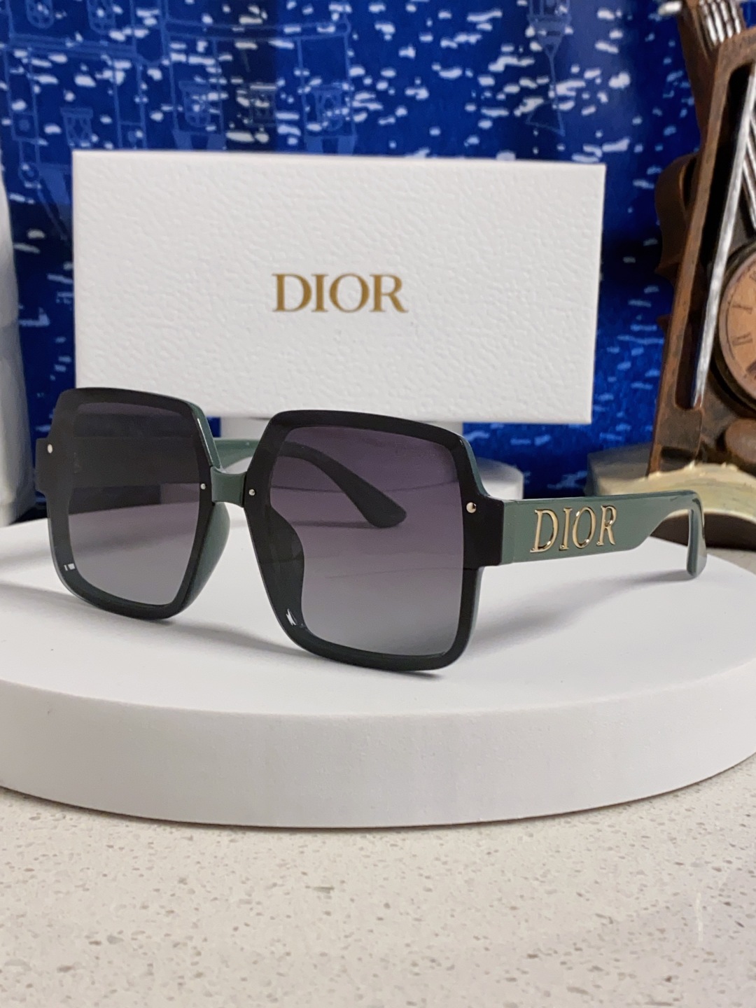 Dior迪奥 2025新款韩版网红方形大框墨镜男女高级感ins潮大脸显瘦防紫外线太阳镜