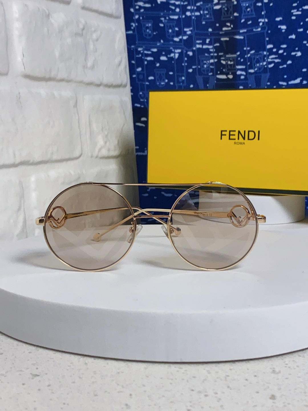 Fendi芬迪 2025新款赛博朋克未来感双梁圆形窄框墨镜男女潮人小脸显瘦嘻哈太阳眼镜