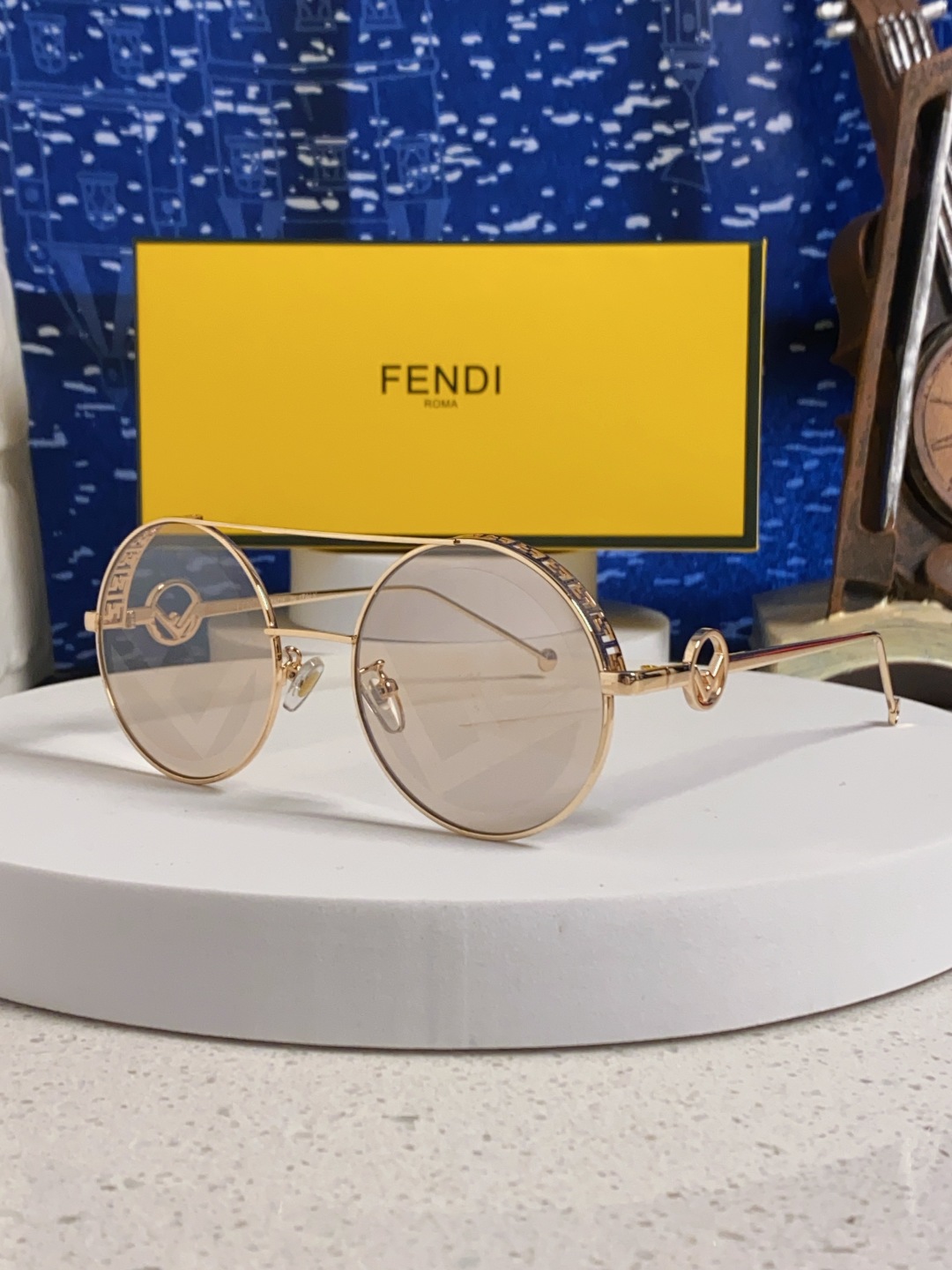 Fendi芬迪 2025新款赛博朋克未来感双梁圆形窄框墨镜男女潮人小脸显瘦嘻哈太阳眼镜