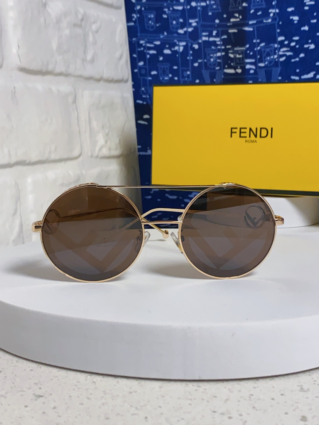 Fendi芬迪 2025新款赛博朋克未来感双梁圆形窄框墨镜男女潮人小脸显瘦嘻哈太阳眼镜