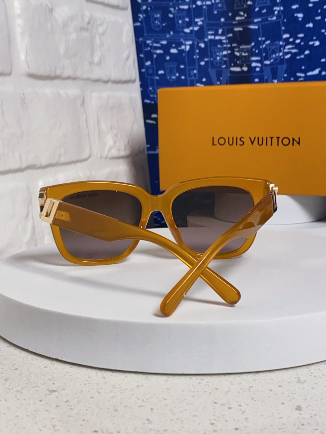 LouisVuitton路易威登 复古方形大框墨镜女款LV 2025新款高级感防晒旅游拍照太阳眼镜