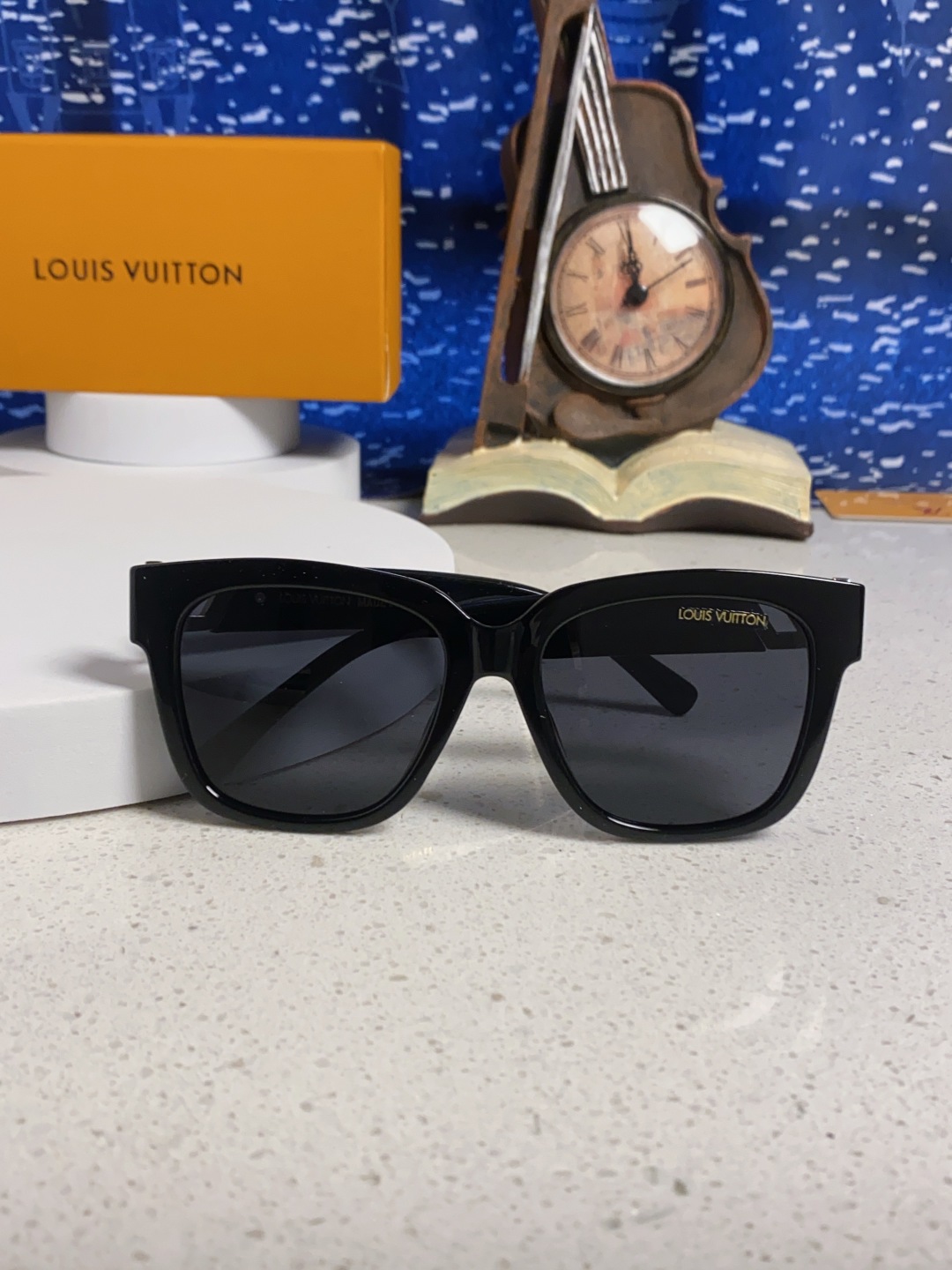LouisVuitton路易威登 复古方形大框墨镜女款LV 2025新款高级感防晒旅游拍照太阳眼镜