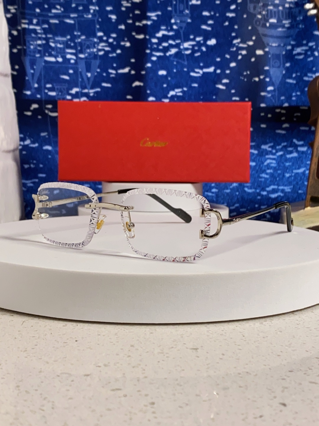 Cartier卡地亚 2025新款欧美墨镜女时尚方形跨境太阳镜切边碎花工艺镜片金属防紫外线 高品质