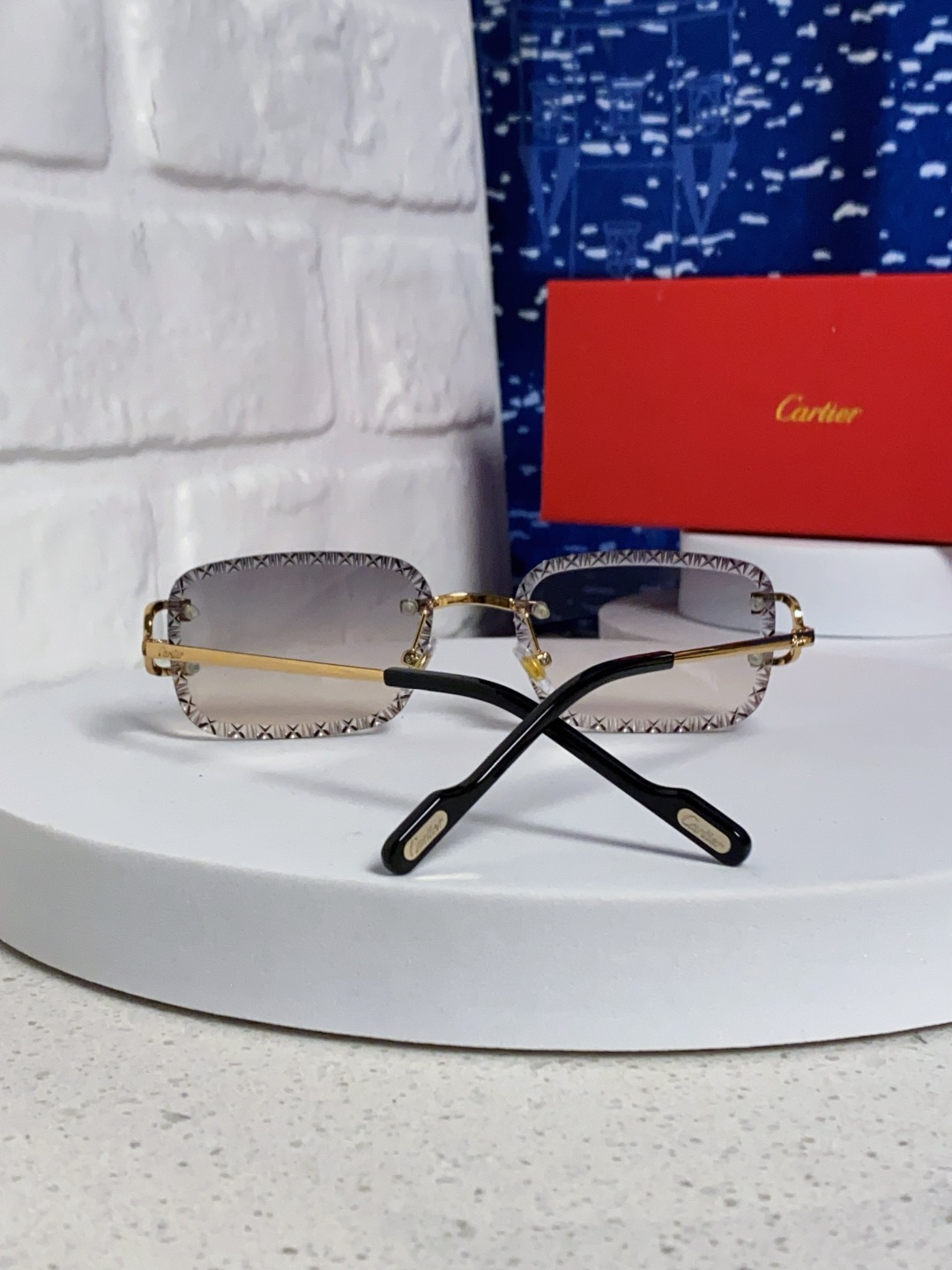 Cartier卡地亚 2025新款欧美墨镜女时尚方形跨境太阳镜切边碎花工艺镜片金属防紫外线 高品质