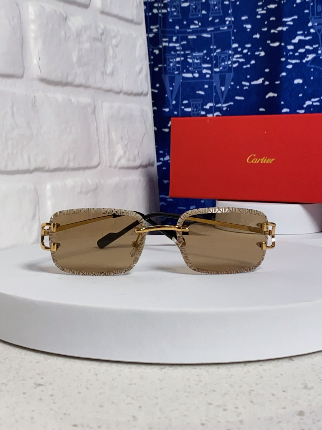 Cartier卡地亚 2025新款欧美墨镜女时尚方形跨境太阳镜切边碎花工艺镜片金属防紫外线 高品质