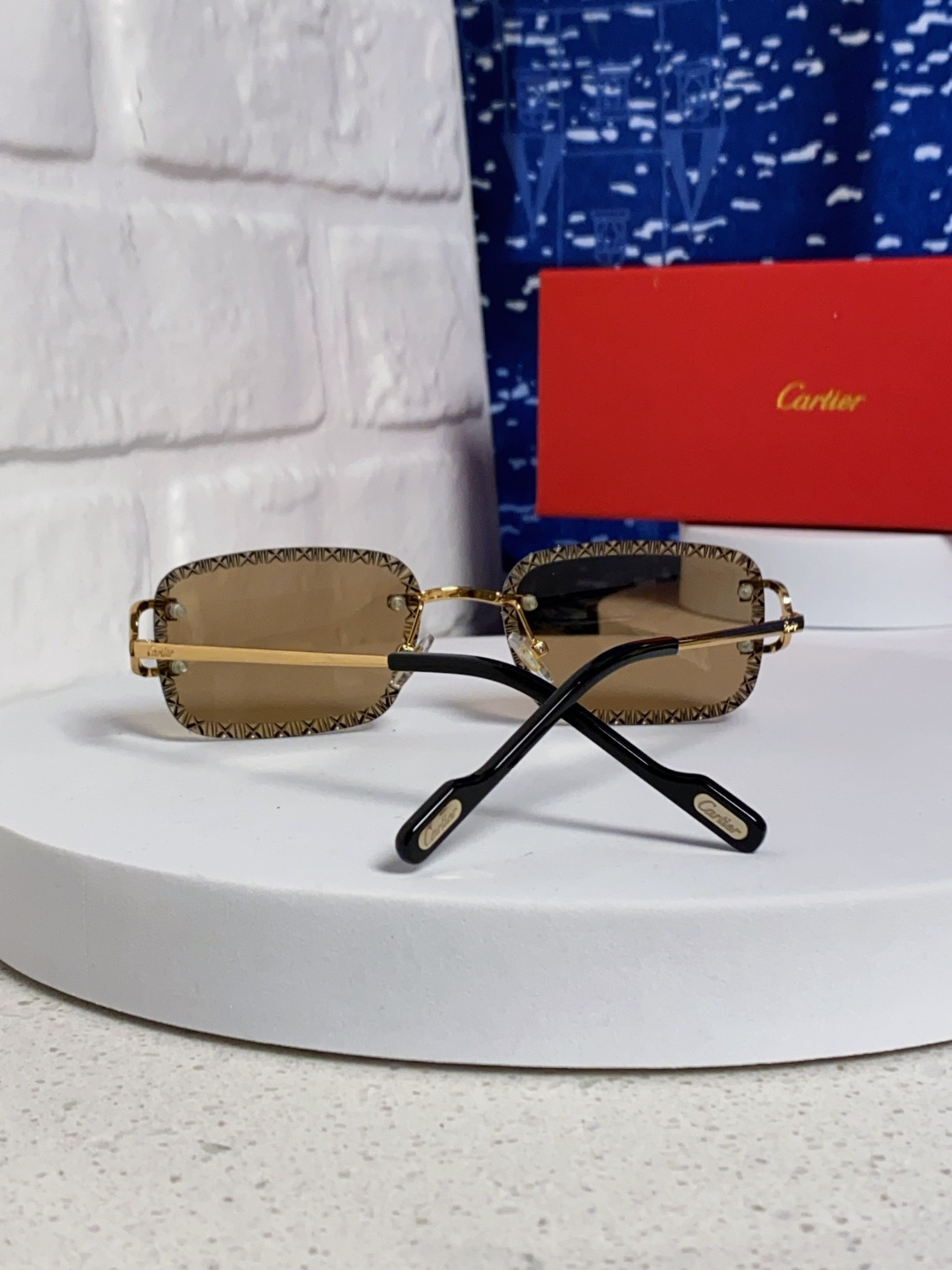 Cartier卡地亚 2025新款欧美墨镜女时尚方形跨境太阳镜切边碎花工艺镜片金属防紫外线 高品质