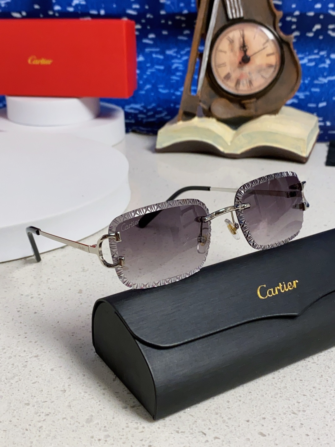 Cartier卡地亚 2025新款欧美墨镜女时尚方形跨境太阳镜切边碎花工艺镜片金属防紫外线 高品质
