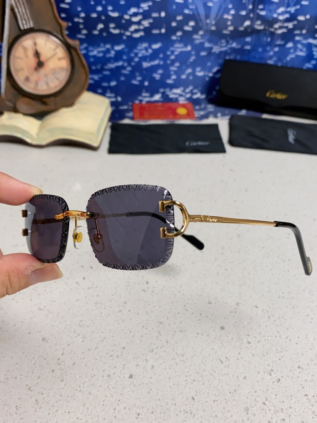 Cartier卡地亚 2025新款欧美墨镜女时尚方形跨境太阳镜切边碎花工艺镜片金属防紫外线 高品质