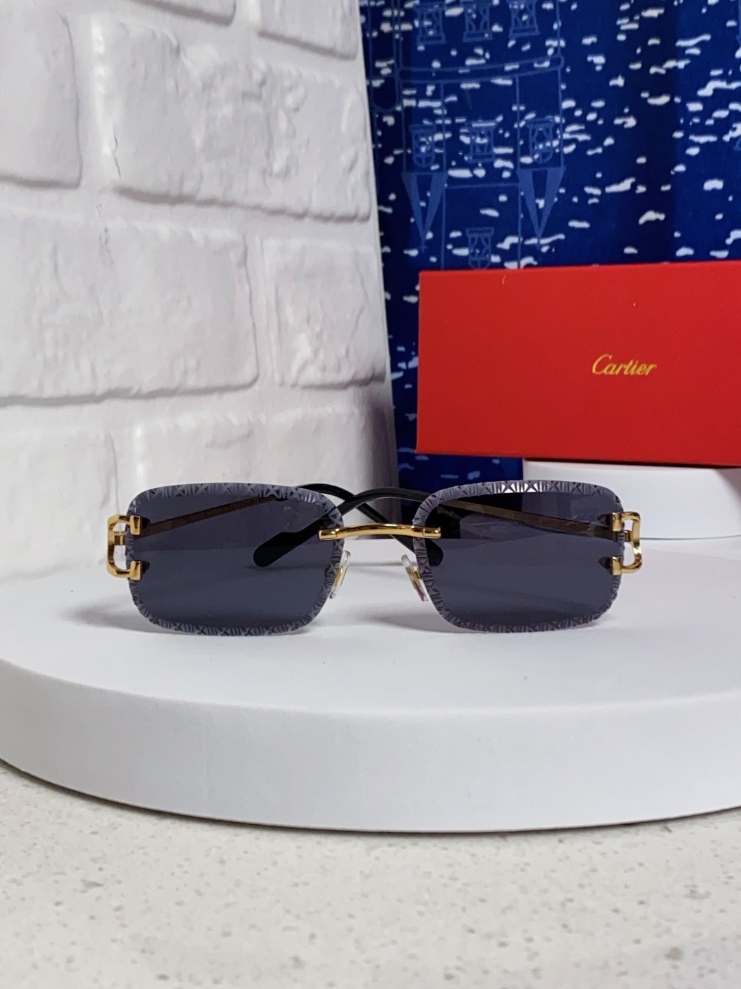 Cartier卡地亚 2025新款欧美墨镜女时尚方形跨境太阳镜切边碎花工艺镜片金属防紫外线 高品质