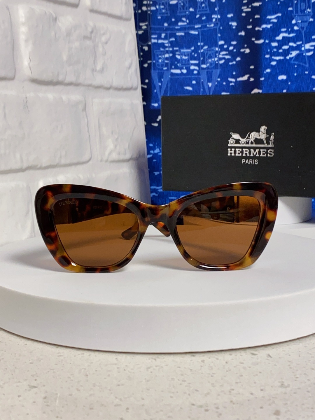 Hermes爱马仕 2025新款多边形猫眼墨镜方圆大脸显瘦太阳眼镜高级感防晒紫外线潮男女通用