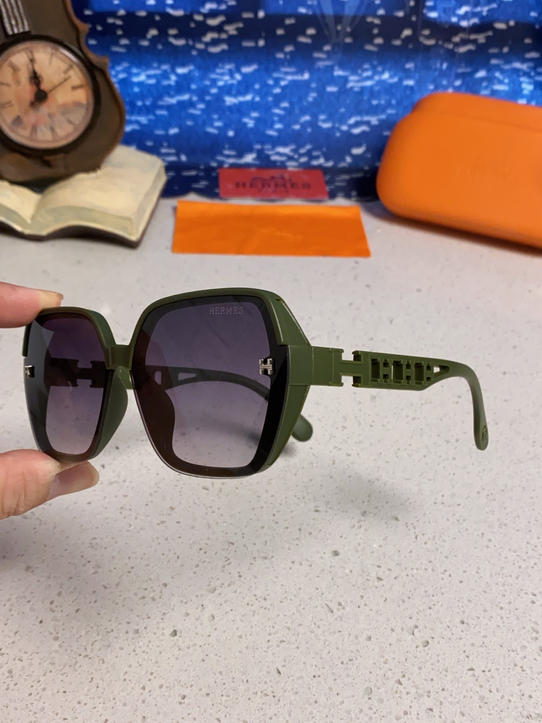Hermes爱马仕 2025新款时尚偏光太阳镜女开车墨镜H家眼镜圆框镂空大框显脸小防紫外女款