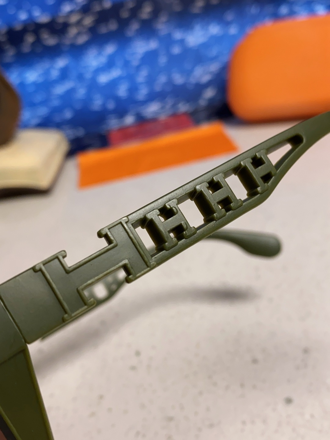 Hermes爱马仕 2025新款时尚偏光太阳镜女开车墨镜H家眼镜圆框镂空大框显脸小防紫外女款