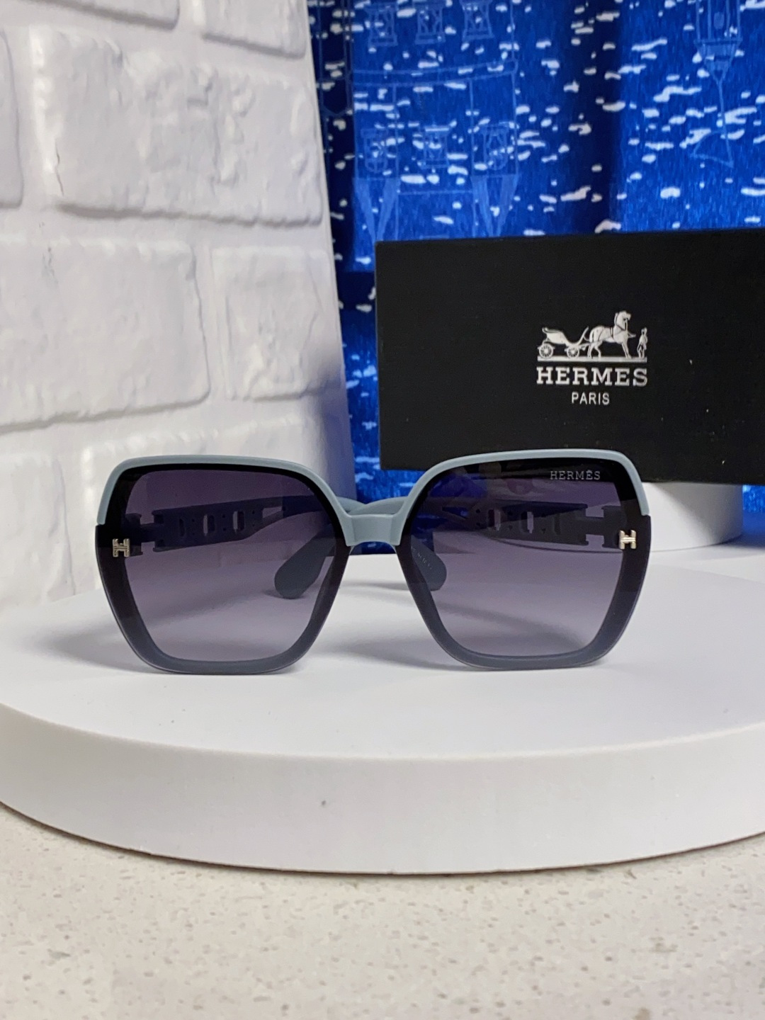 Hermes爱马仕 2025新款时尚偏光太阳镜女开车墨镜H家眼镜圆框镂空大框显脸小防紫外女款