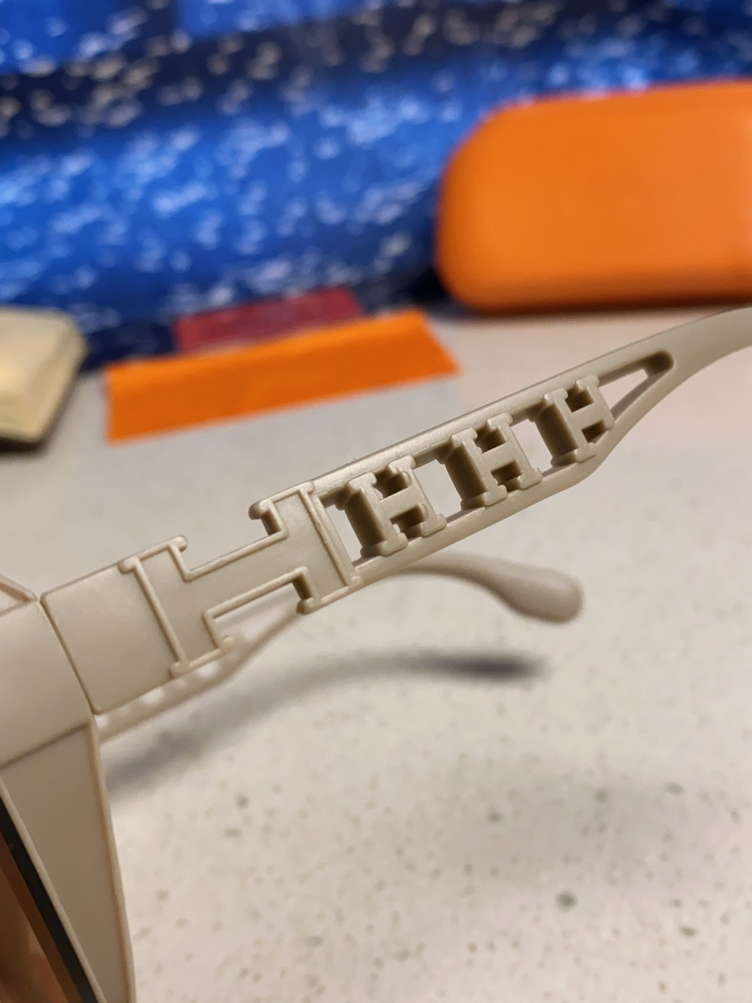 Hermes爱马仕 2025新款时尚偏光太阳镜女开车墨镜H家眼镜圆框镂空大框显脸小防紫外女款