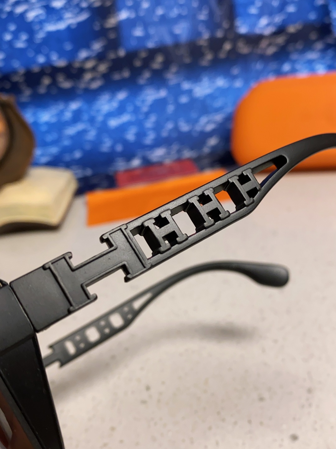 Hermes爱马仕 2025新款时尚偏光太阳镜女开车墨镜H家眼镜圆框镂空大框显脸小防紫外女款