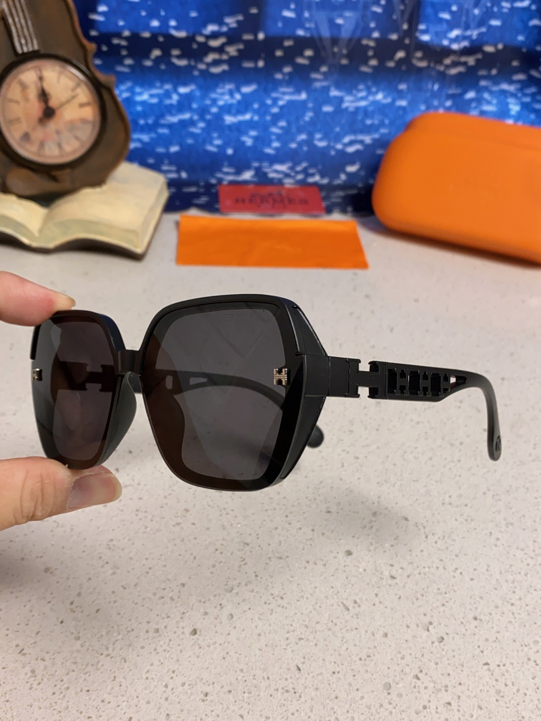 Hermes爱马仕 2025新款时尚偏光太阳镜女开车墨镜H家眼镜圆框镂空大框显脸小防紫外女款