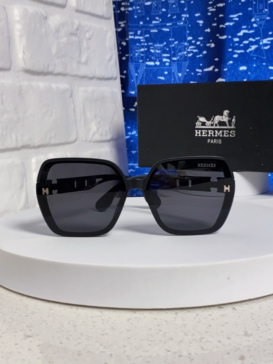 Hermes爱马仕 2025新款时尚偏光太阳镜女开车墨镜H家眼镜圆框镂空大框显脸小防紫外女款