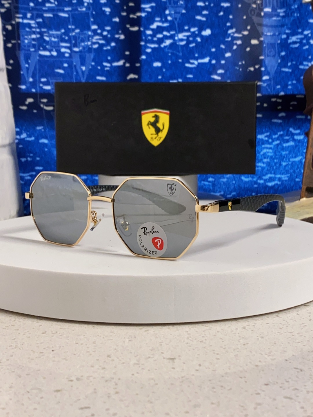 RayBan雷朋法拉利联名款 2025新款偏光欧美复古单梁太阳眼镜男女潮人朋克风多边形方形司机骑行开车墨