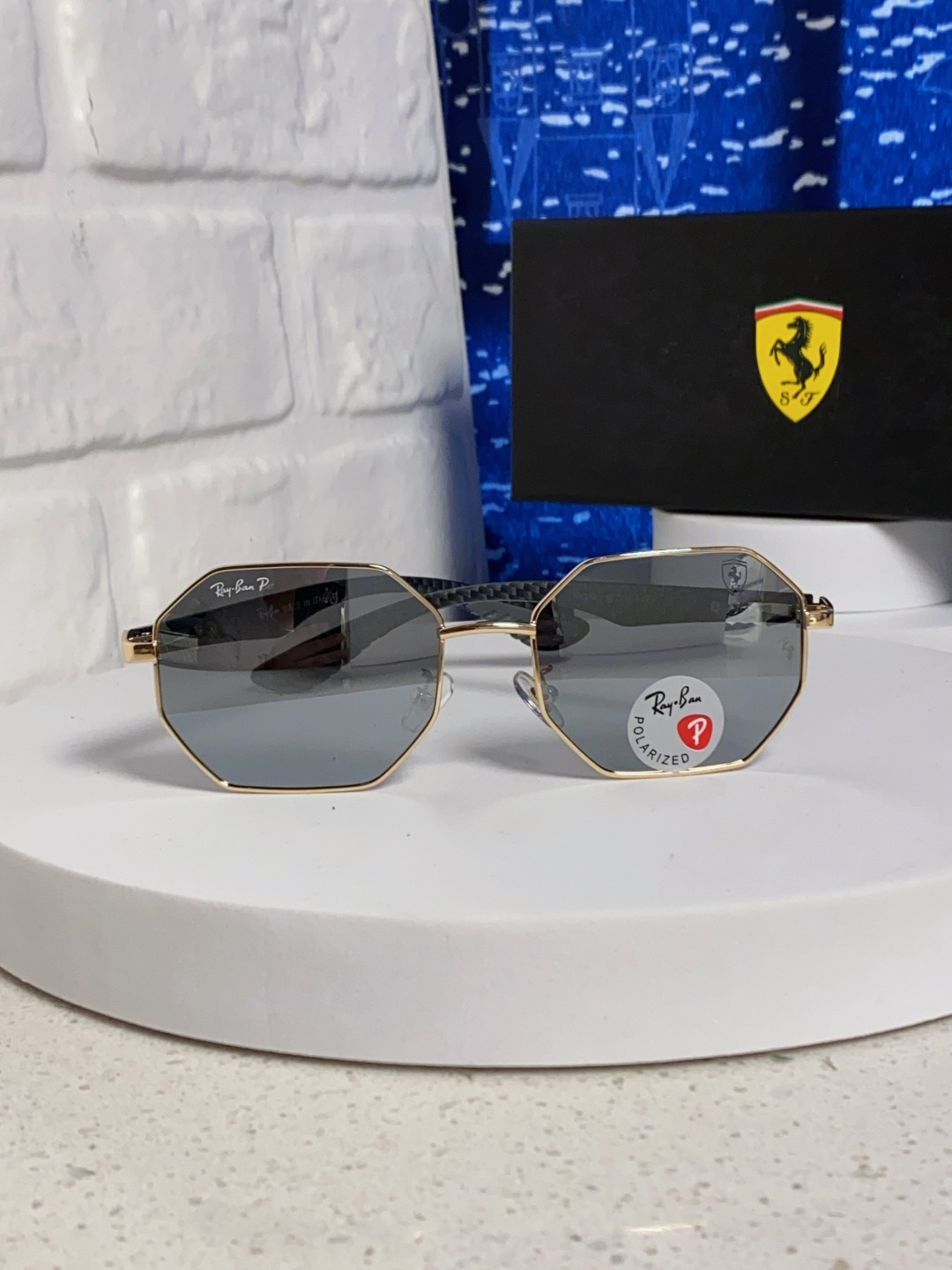 RayBan雷朋法拉利联名款 2025新款偏光欧美复古单梁太阳眼镜男女潮人朋克风多边形方形司机骑行开车墨