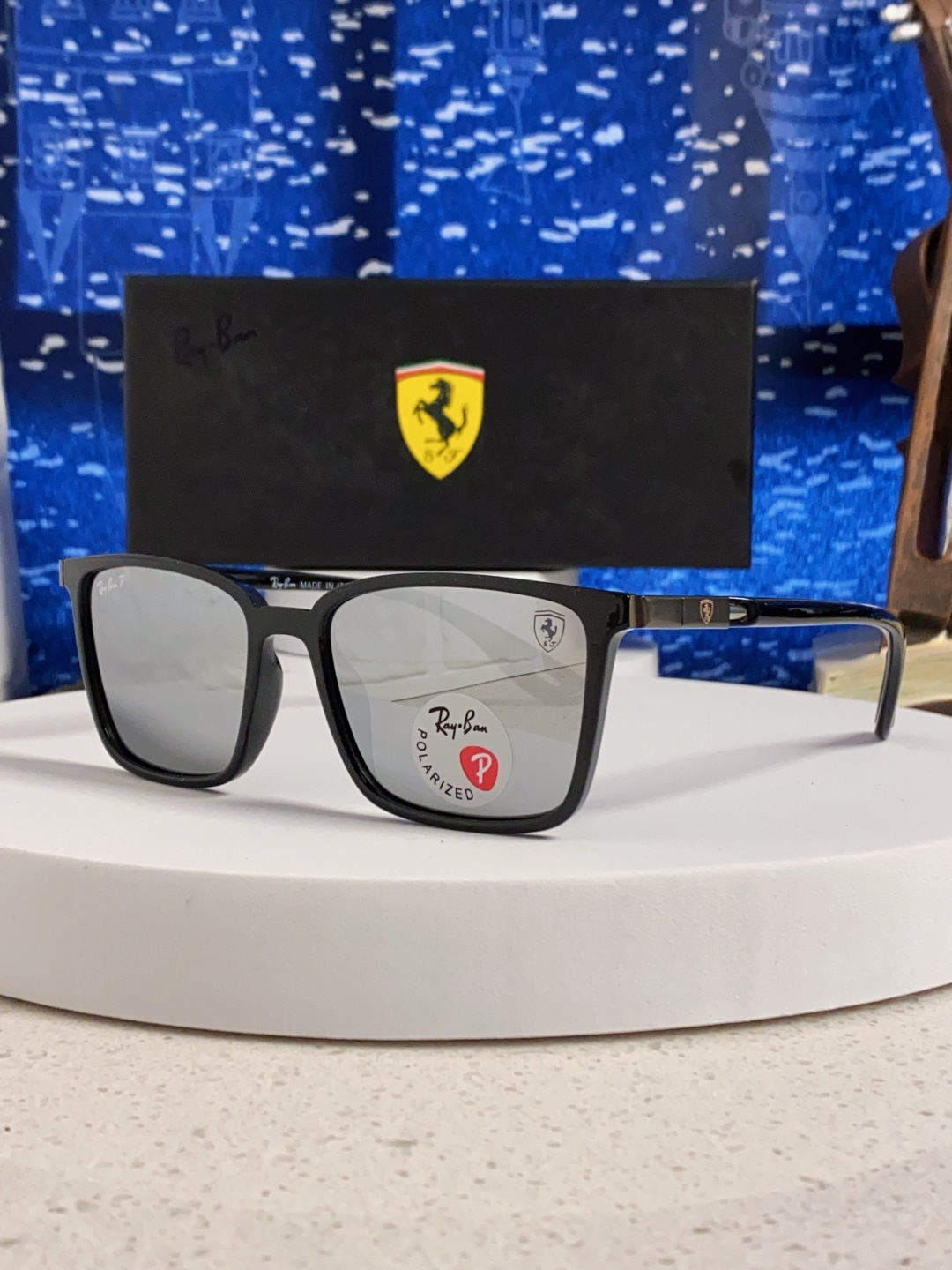 RayBan雷朋 2025新款偏光太阳镜男女开车驾驶墨镜经典复古徒步旅行者 RB9537