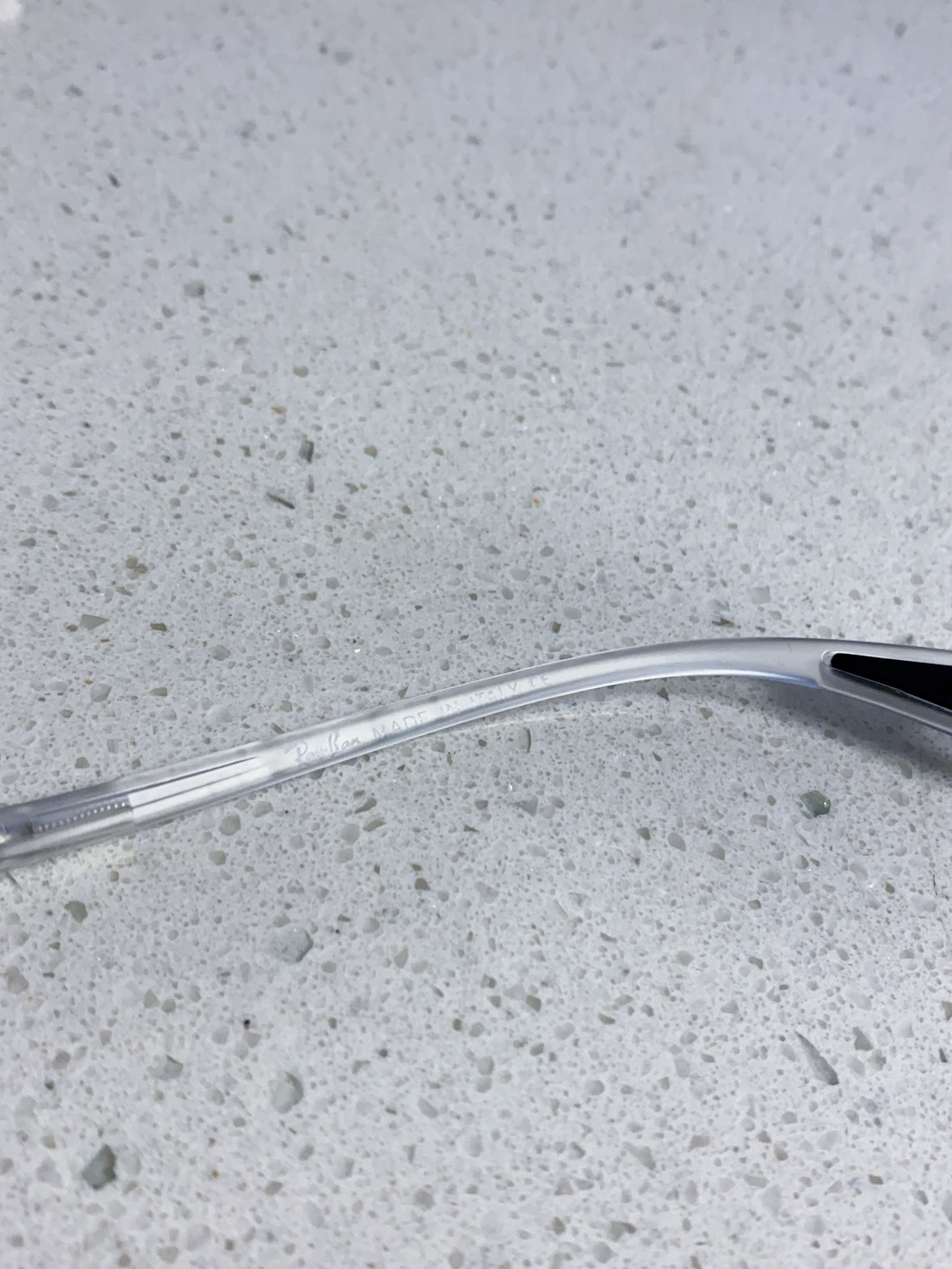 RayBan雷朋 2025新款偏光太阳镜男女开车驾驶墨镜经典复古徒步旅行者 RB9537