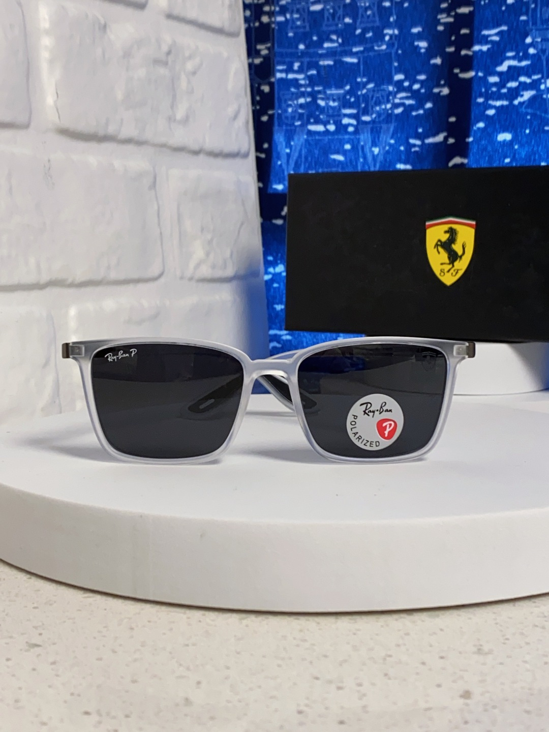 RayBan雷朋 2025新款偏光太阳镜男女开车驾驶墨镜经典复古徒步旅行者 RB9537