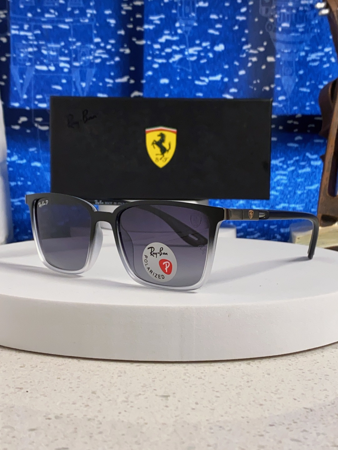 RayBan雷朋 2025新款偏光太阳镜男女开车驾驶墨镜经典复古徒步旅行者 RB9537