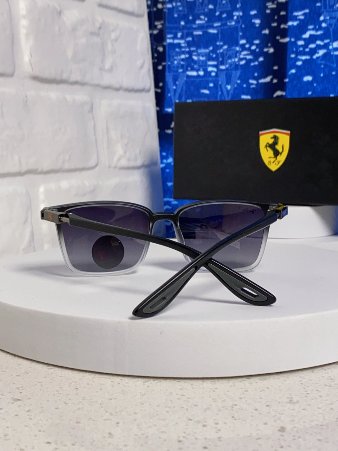 RayBan雷朋 2025新款偏光太阳镜男女开车驾驶墨镜经典复古徒步旅行者 RB9537