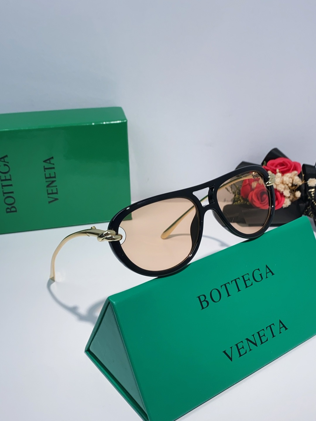 Bottega Veneta宝缇嘉 2025新款欧美复古小框双梁蛤蟆镜女潮圆脸显瘦朋克风太阳眼镜嘻哈蹦迪