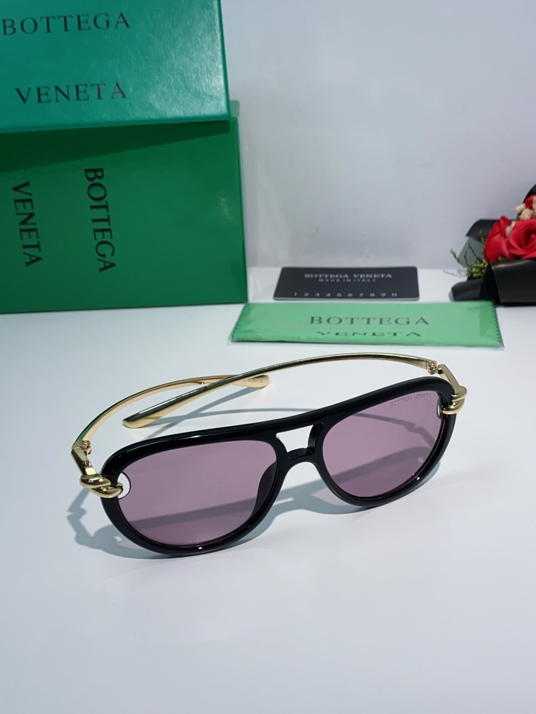 Bottega Veneta宝缇嘉 2025新款欧美复古小框双梁蛤蟆镜女潮圆脸显瘦朋克风太阳眼镜嘻哈蹦迪