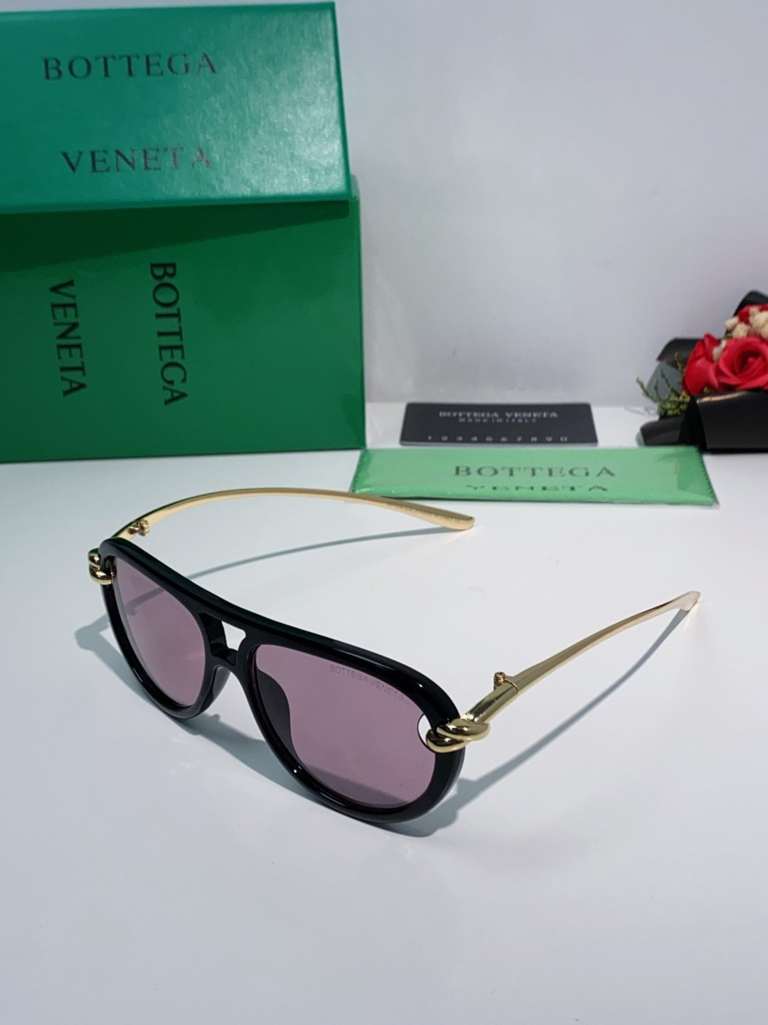 Bottega Veneta宝缇嘉 2025新款欧美复古小框双梁蛤蟆镜女潮圆脸显瘦朋克风太阳眼镜嘻哈蹦迪