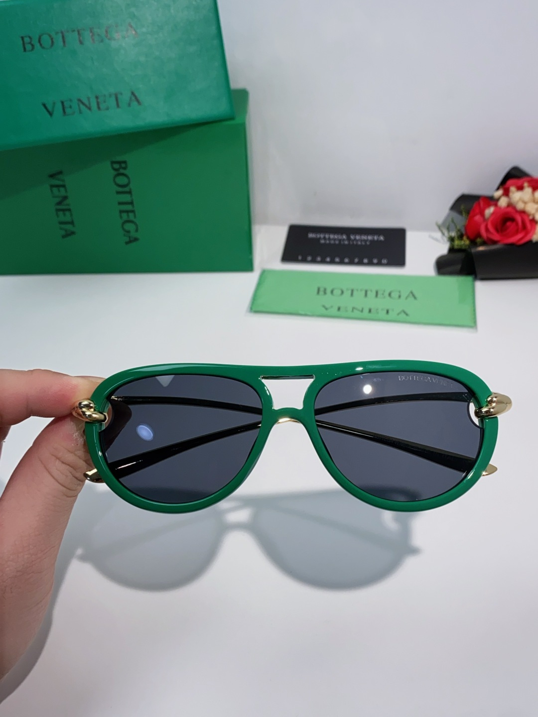 Bottega Veneta宝缇嘉 2025新款欧美复古小框双梁蛤蟆镜女潮圆脸显瘦朋克风太阳眼镜嘻哈蹦迪