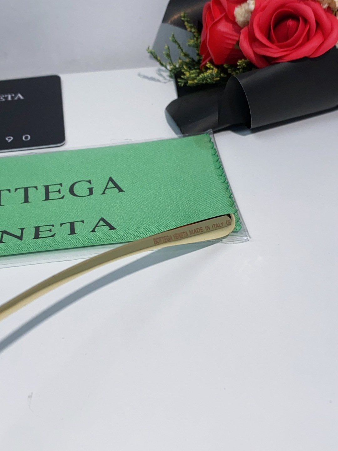 Bottega Veneta宝缇嘉 2025新款欧美复古小框双梁蛤蟆镜女潮圆脸显瘦朋克风太阳眼镜嘻哈蹦迪