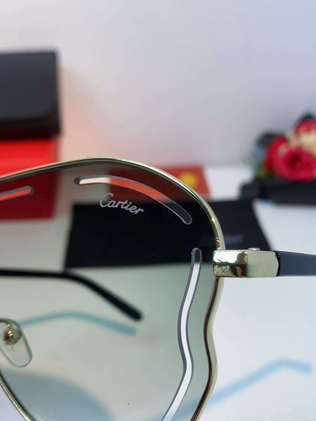Cartier卡地亚 2025欧美新款连体大框蛤蟆镜镂空防晒太阳镜潮流网红辣妹个性墨镜 Y2K