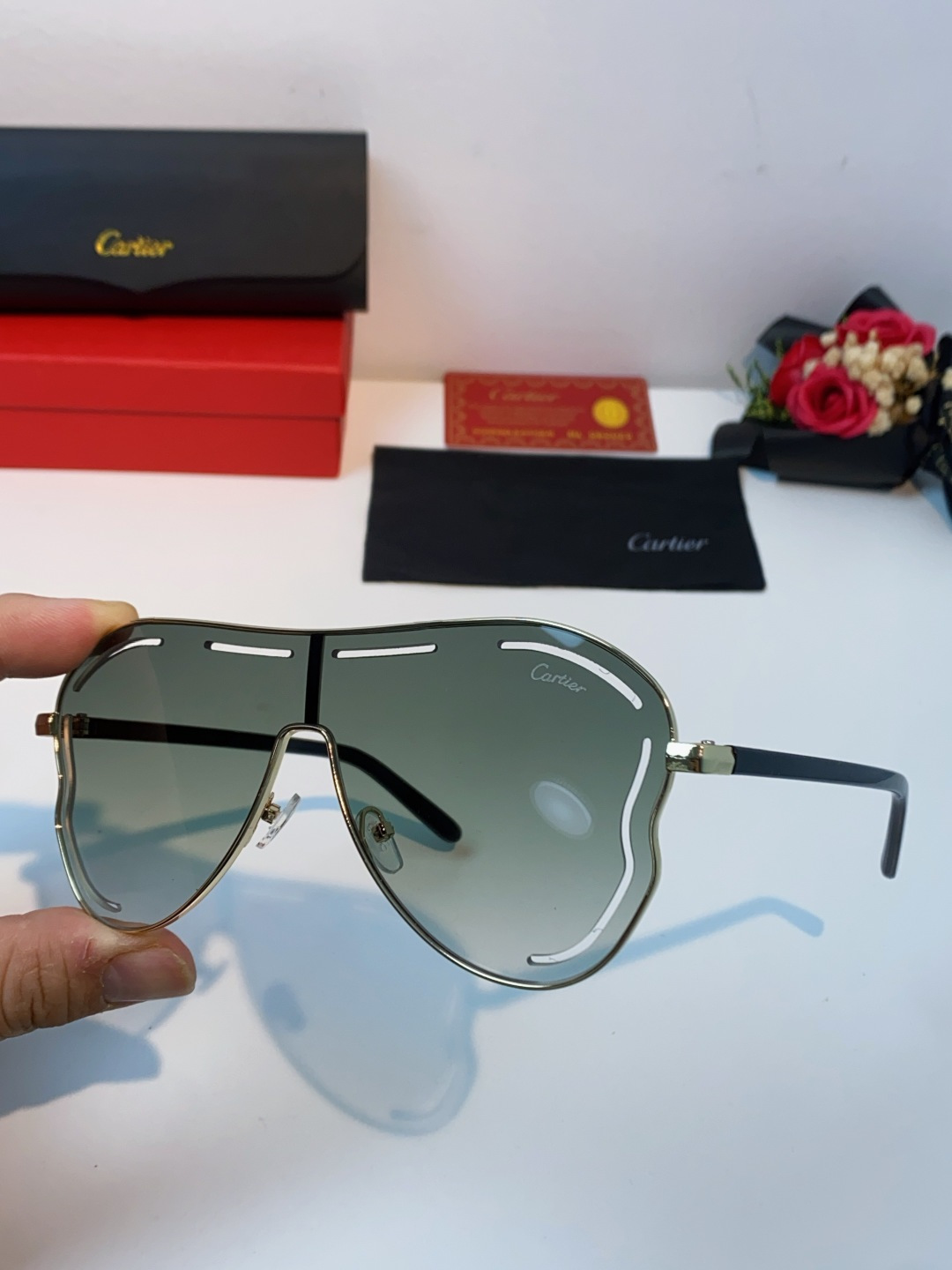 Cartier卡地亚 2025欧美新款连体大框蛤蟆镜镂空防晒太阳镜潮流网红辣妹个性墨镜 Y2K