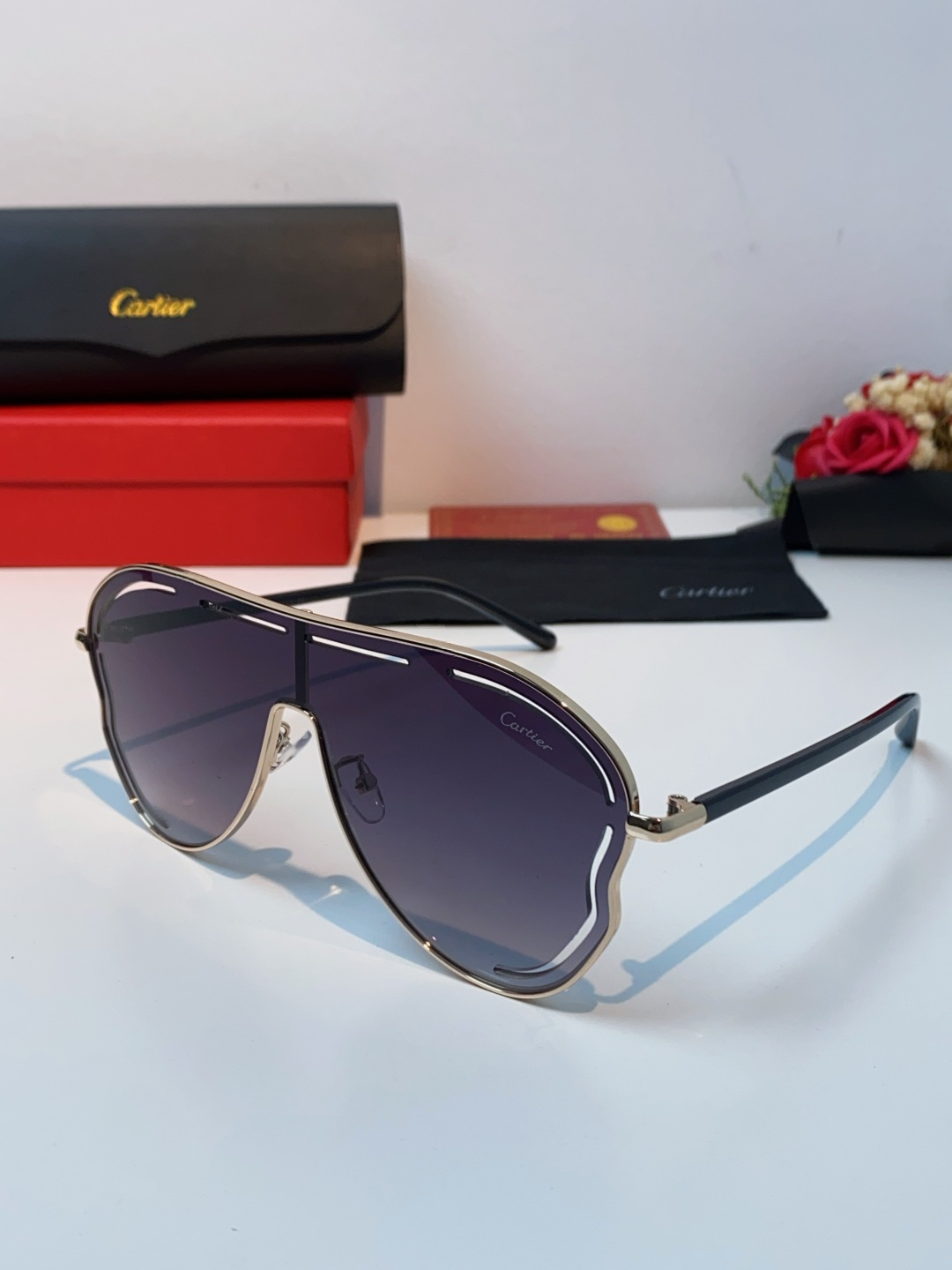 Cartier卡地亚 2025欧美新款连体大框蛤蟆镜镂空防晒太阳镜潮流网红辣妹个性墨镜 Y2K