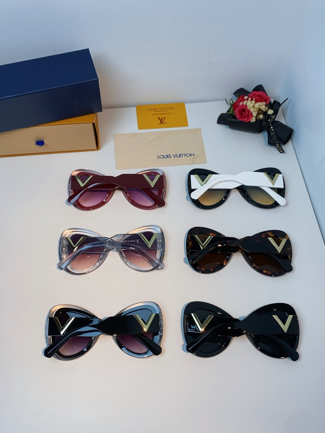 LOUIS VUITTON 路易威登 欧美复古大框蝶形缺口爱心太阳眼镜男女圆脸显瘦嘻哈蹦迪朋克墨镜 女士