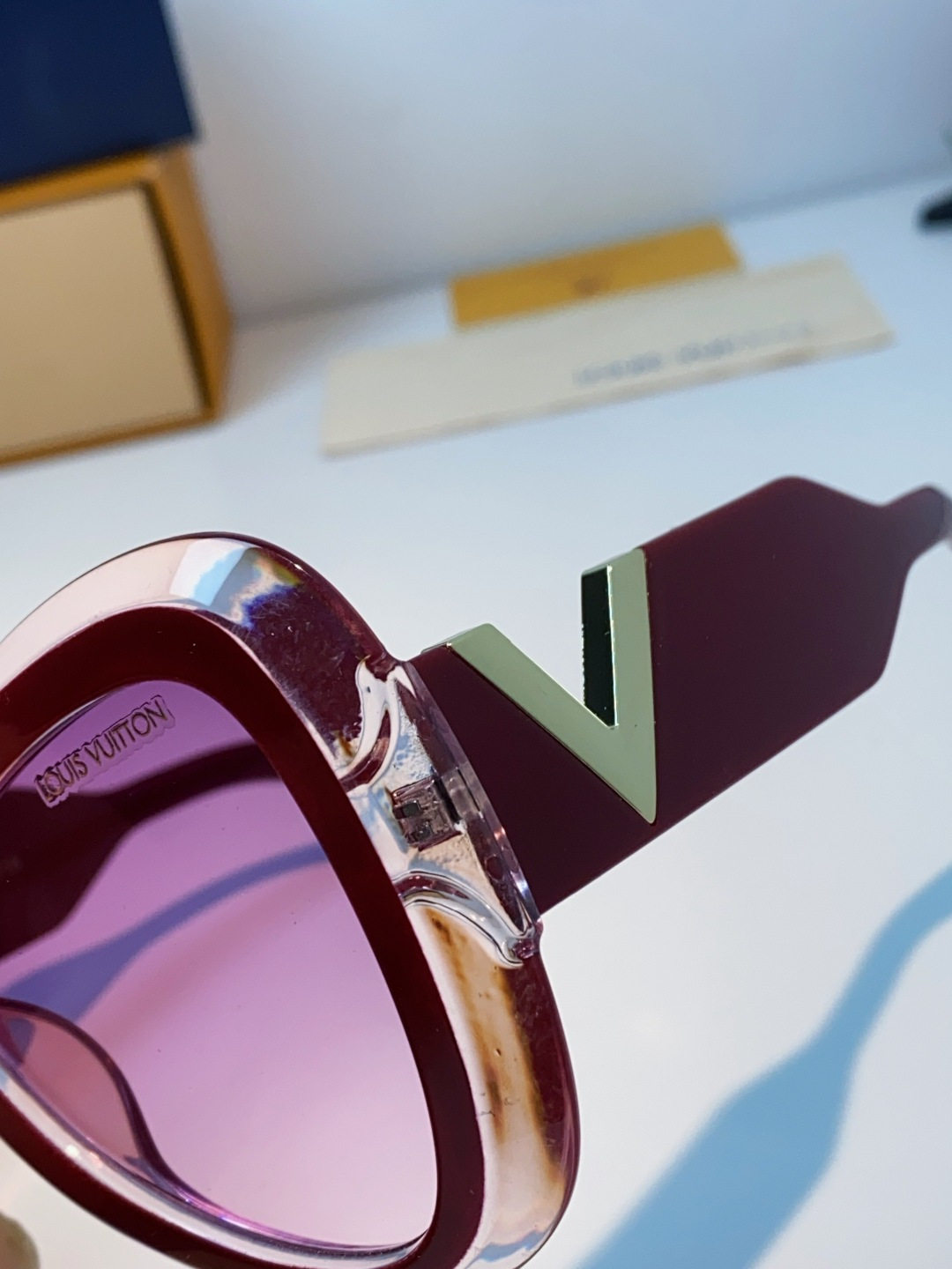 LOUIS VUITTON 路易威登 欧美复古大框蝶形缺口爱心太阳眼镜男女圆脸显瘦嘻哈蹦迪朋克墨镜 女士