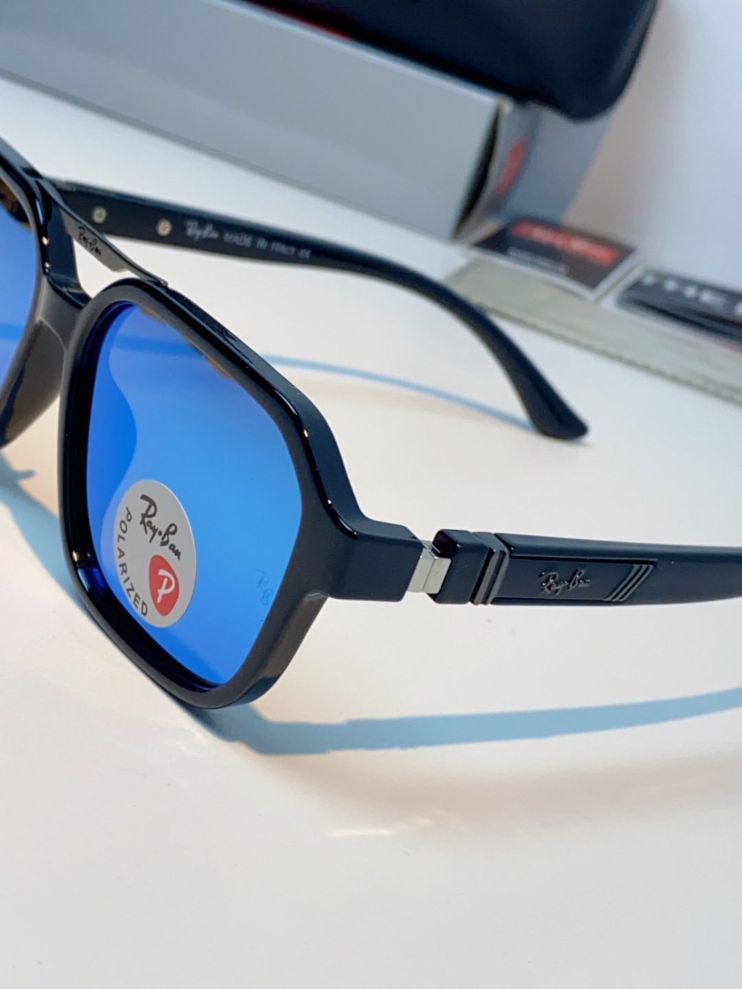 RayBan雷朋 2025新款男女复古夜视偏光太阳镜女韩版ins时尚方形墨镜开车遮阳防紫外线 RB897