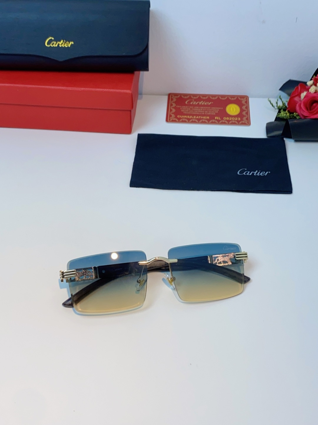 Cartier卡地亚 2025新款欧美明星复古潮流方形无框切边墨镜男女潮网红个性糖果色太阳眼镜