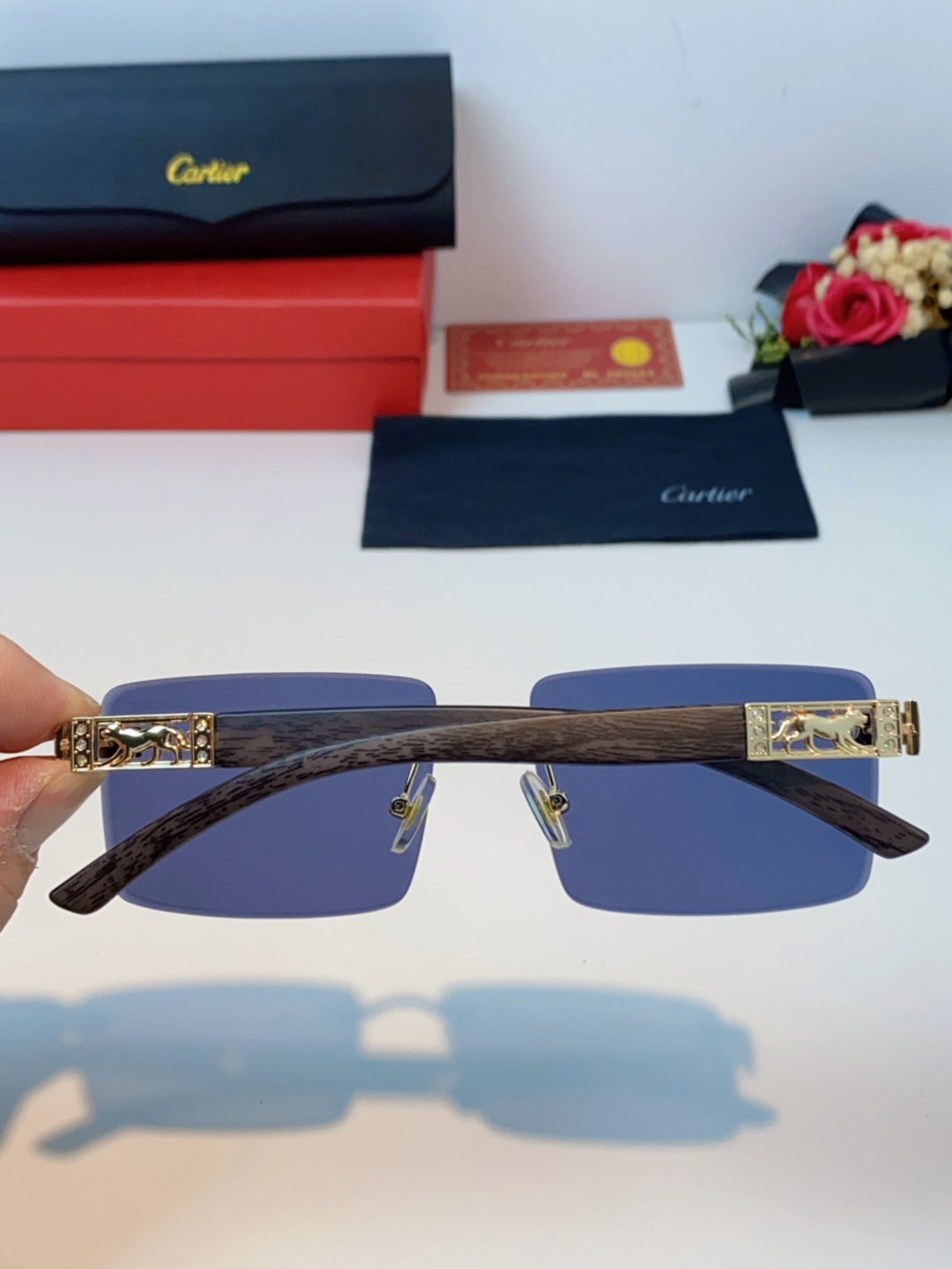 Cartier卡地亚 2025新款欧美明星复古潮流方形无框切边墨镜男女潮网红个性糖果色太阳眼镜