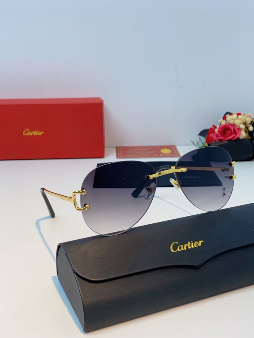 Cartier卡地亚 2025新款王安宇同款百搭椭圆形老钱风无框墨镜男潮高级感无边框太阳眼镜男女通用